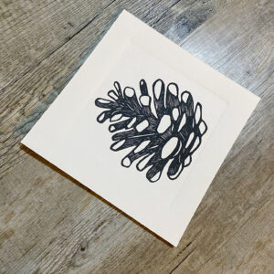 linogravure pomme de pin